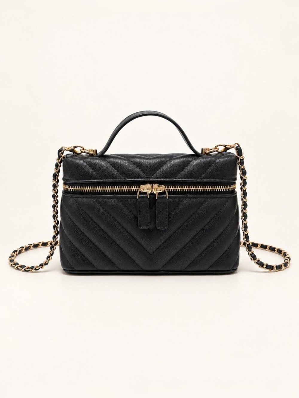 Black Sella Chevron Quilted Crossbody NWT Vegan Leather Gold Chain Top Handle